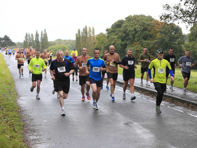 Datei:An Cosantoir 10km Run 015 (15485171292).jpg